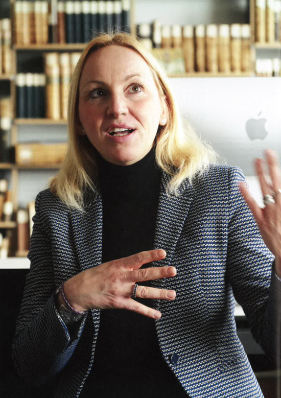Sabine Huebner